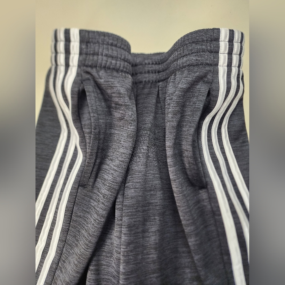 🚨LAST CALL🚨 Adidas Black Athletic Jogger Pants Girl's Extra Large 16 - Picture 6 of 9